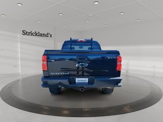 2017 Chevrolet Silverado 1500 Double 4x4 WT / Standard Box in Stratford, Ontario - 3 - w320h240px