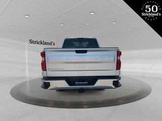 2022  Silverado 1500 Crew Cab 4x4 LT / Short Box in Stratford, Ontario - 3 - w320h240px