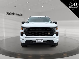 2022  Silverado 1500 Crew Cab 4x4 Custom / Short Box in Stratford, Ontario - 2 - w320h240px