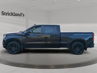 2023 Chevrolet Silverado 1500 Crew Cab 4x4 RST / Standard Box in Stratford, Ontario - 5 - w320h240px