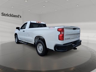 2023 Chevrolet Silverado 1500 Regular Cab 4x4 WT / Standard Box in Stratford, Ontario - 4 - w320h240px