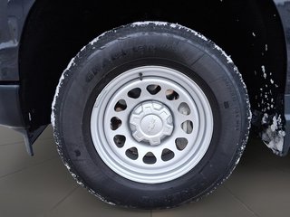 2024 Chevrolet Silverado 1500 Crew Cab Standard Box 4-Wheel Drive Work Truck in Stratford, Ontario - 6 - w320h240px