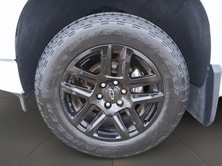 2024 Chevrolet Silverado 1500 Crew Cab Short Box 4-Wheel Drive RST in Stratford, Ontario - 6 - w320h240px