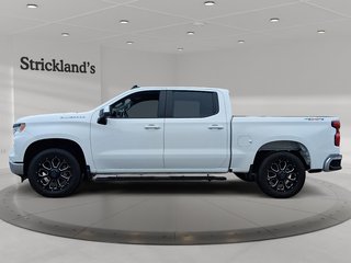 2025 Chevrolet Silverado 1500 Crew Cab Short Box 4-Wheel Drive LT in Stratford, Ontario - 5 - w320h240px