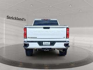 2024 Chevrolet Silverado 2500HD 4WD Crew Cab Standard Box LT in Stratford, Ontario - 3 - w320h240px