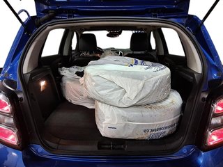 2018 Chevrolet Sonic 5-door Premier - 6AT in Stratford, Ontario - 6 - w320h240px