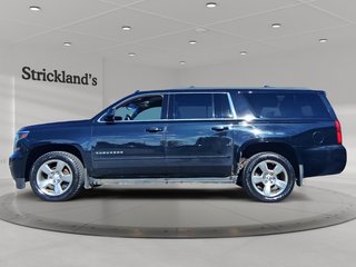 2018 Chevrolet Suburban 4x2 LS in Stratford, Ontario - 3 - w320h240px