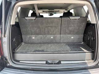 2019 Chevrolet Tahoe 4x4 LT in Stratford, Ontario - 6 - w320h240px
