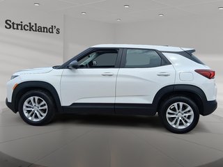2023 Chevrolet Trailblazer FWD LS in Stratford, Ontario - 5 - w320h240px
