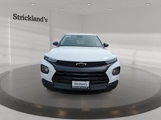 2023 Chevrolet Trailblazer FWD LS in Stratford, Ontario - 2 - w320h240px