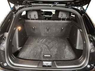 2024 Chevrolet Trax 1RS in Stratford, Ontario - 6 - w320h240px