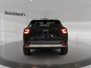 2025 Chevrolet Trax FWD 4dr LT in Stratford, Ontario - 3 - w320h240px