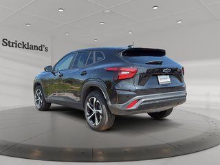 2025 Chevrolet Trax FWD 4dr 1RS in Stratford, Ontario - 4 - w320h240px