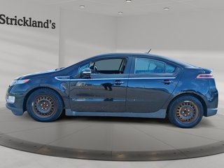 2014 Chevrolet Volt 5-Door Hatchback in Stratford, Ontario - 5 - w320h240px