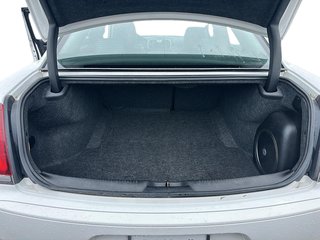 2023 Chrysler 300 Touring L AWD in Stratford, Ontario - 6 - w320h240px