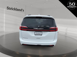 2022  Pacifica Touring in Stratford, Ontario - 3 - w320h240px