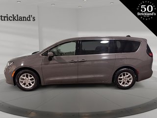 2023  Pacifica Touring L FWD in Stratford, Ontario - 5 - w320h240px