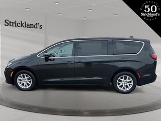 2023  Pacifica Touring L FWD in Stratford, Ontario - 5 - w320h240px