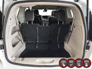 2023 Chrysler Pacifica Touring L FWD in Stratford, Ontario - 6 - w320h240px