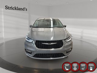 2023 Chrysler Pacifica Touring L FWD in Stratford, Ontario - 2 - w320h240px