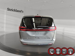 2023 Chrysler Pacifica Touring L FWD in Stratford, Ontario - 3 - w320h240px