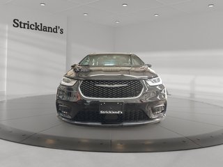 2024 Chrysler Pacifica Touring-L FWD in Stratford, Ontario - 2 - w320h240px