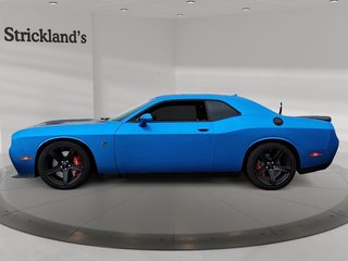 2018 Dodge Challenger SRT Hellcat in Stratford, Ontario - 5 - w320h240px