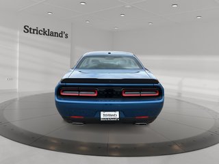 2023 Dodge Challenger SXT RWD in Stratford, Ontario - 3 - w320h240px
