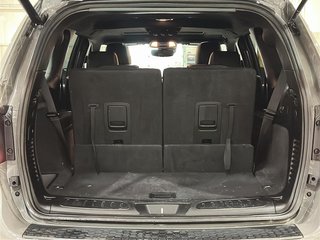 2024 Dodge Durango R/T Plus AWD in Stratford, Ontario - 6 - w320h240px