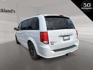 2017  Grand Caravan GT in Stratford, Ontario - 4 - w320h240px