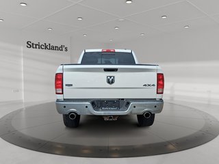 2011 Dodge Ram 1500 Laramie Crew Cab 4WD in Stratford, Ontario - 3 - w320h240px