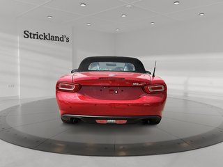 2017  124 SPIDER Lusso in Stratford, Ontario - 6 - w320h240px