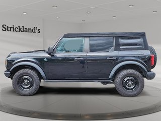 2021 Ford Bronco 4-Door Black Diamond in Stratford, Ontario - 5 - w320h240px