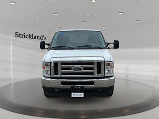 2022 Ford E-Series Cutaway E-450 DRW Super Duty CA 176WB in Stratford, Ontario - 2 - w320h240px