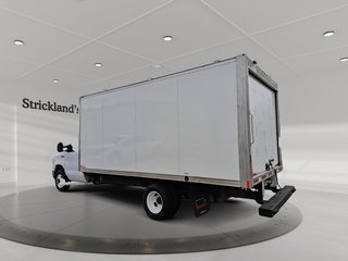 2022 Ford E-series Cutaway E-450 DRW Super Duty CA 176WB in Stratford, Ontario - 4 - w320h240px
