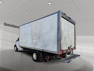 2023 Ford E-series Cutaway E-450 DRW Super Duty CA 176WB in Stratford, Ontario - 4 - w320h240px