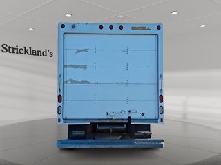 2018 Ford Econoline Van Cutaway E-450 DRW in Stratford, Ontario - 3 - w320h240px