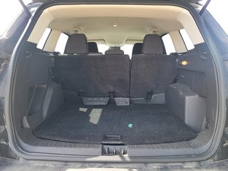 2017 Ford Escape SE - FWD in Stratford, Ontario - 6 - w320h240px