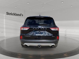 2021  Escape Titanium AWD in Stratford, Ontario - 3 - w320h240px