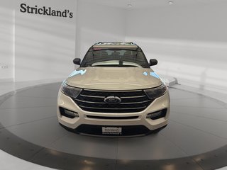 2020 Ford Explorer XLT in Stratford, Ontario - 2 - w320h240px