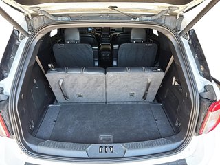 2020 Ford Explorer XLT in Stratford, Ontario - 6 - w320h240px