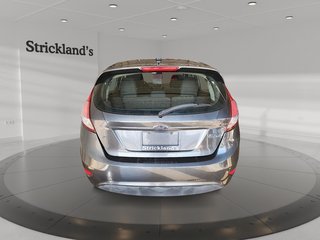 2015 Ford Fiesta (5) SE in Stratford, Ontario - 3 - w320h240px