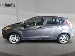 2015 Ford Fiesta (5) SE in Stratford, Ontario - 5 - w320h240px