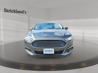 2016 Ford Fusion SE FWD in Stratford, Ontario - 2 - w320h240px