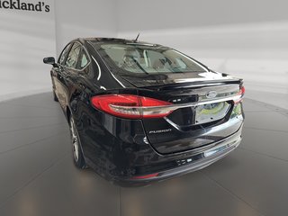 2017 Ford Fusion SE FWD in Stratford, Ontario - 4 - w320h240px