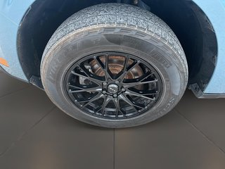 2022 Ford Maverick XL Crew Cab AWD 2.0L Ecoboost in Stratford, Ontario - 6 - w320h240px