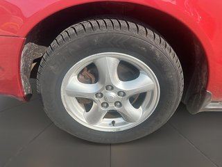 2001 Ford Taurus SE Sedan in Stratford, Ontario - 6 - w320h240px