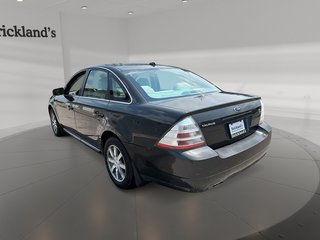 2008 Ford Taurus SEL Sedan AWD in Stratford, Ontario - 4 - w320h240px