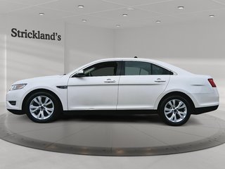 2011 Ford Taurus SEL 4D Sedan in Stratford, Ontario - 5 - w320h240px