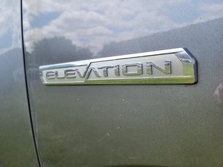 2022 GMC Canyon Crew 4x4 Elevation Short Box in Stratford, Ontario - 6 - w320h240px